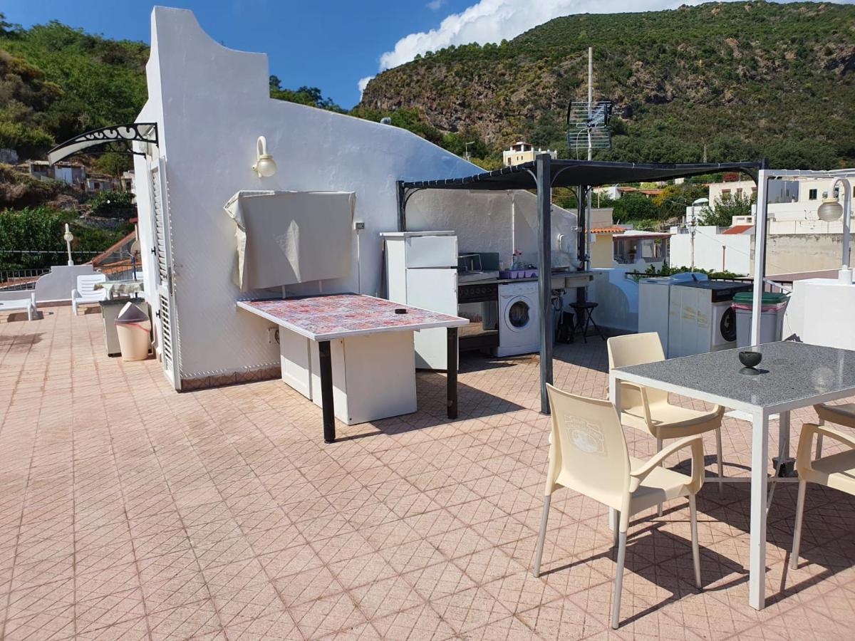 Case Vacanza Armando Lipari Canneto  Exterior foto