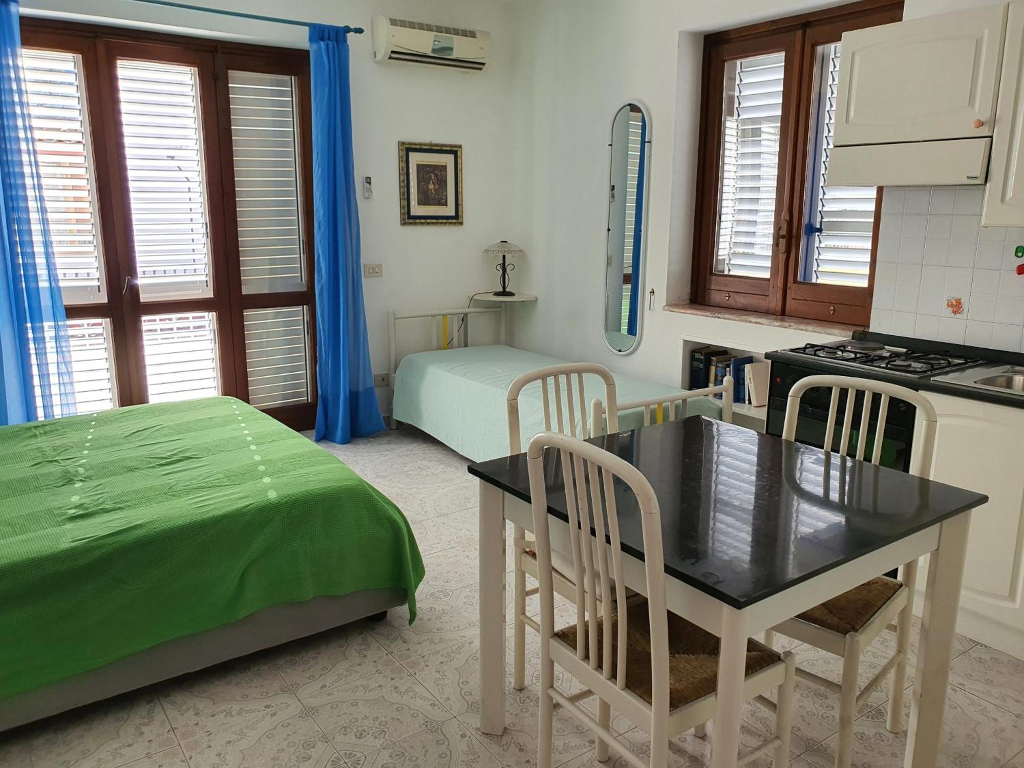 Case Vacanza Armando Lipari Canneto  Habitación foto